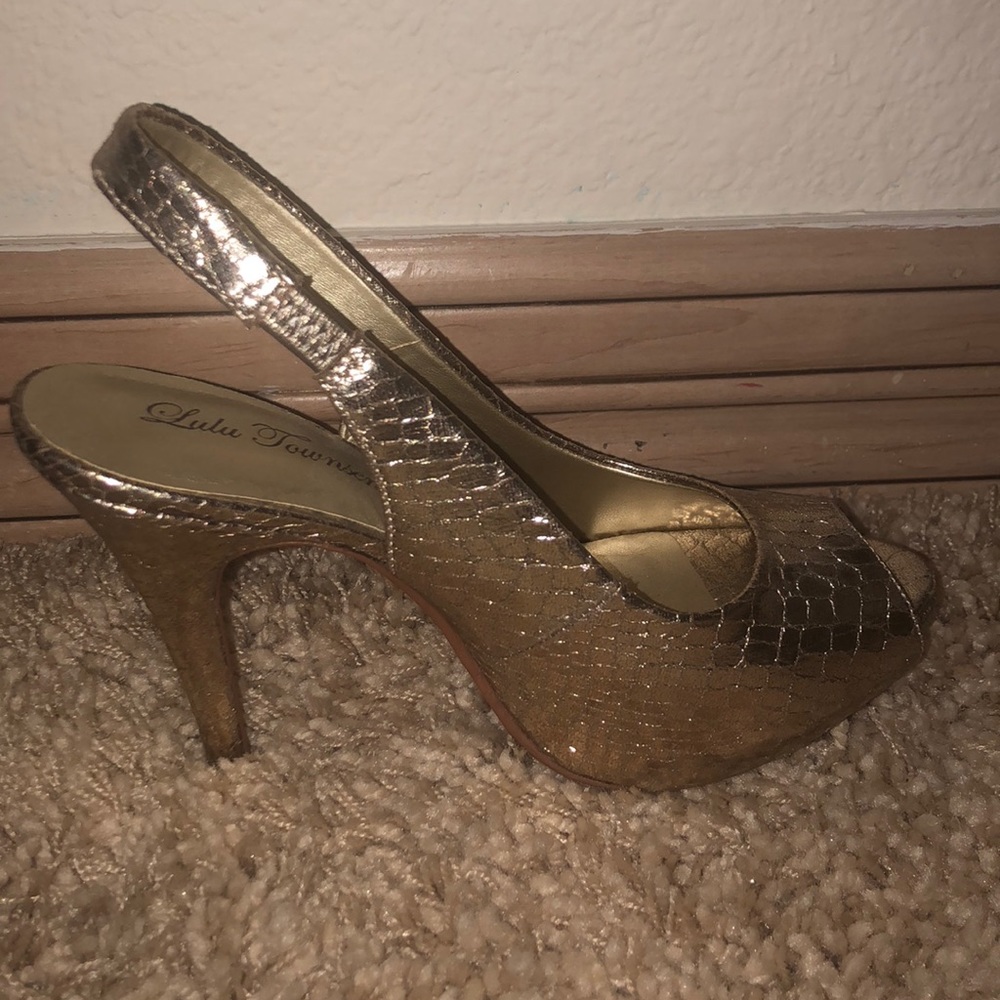 Gold high heels